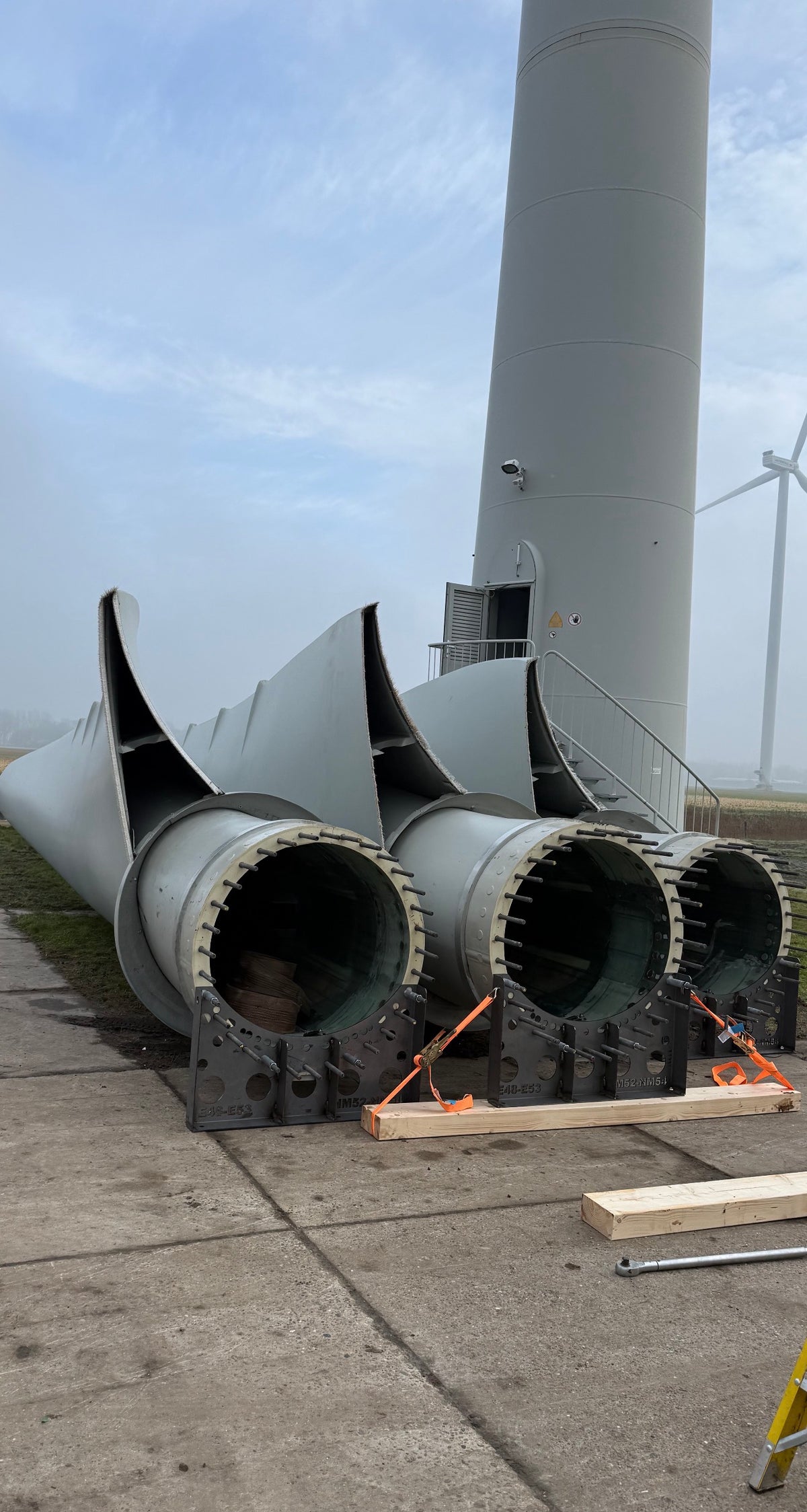 Enercon E48 - Blade Set Refurbished